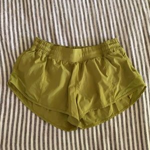 Lulu lemon women’s running short